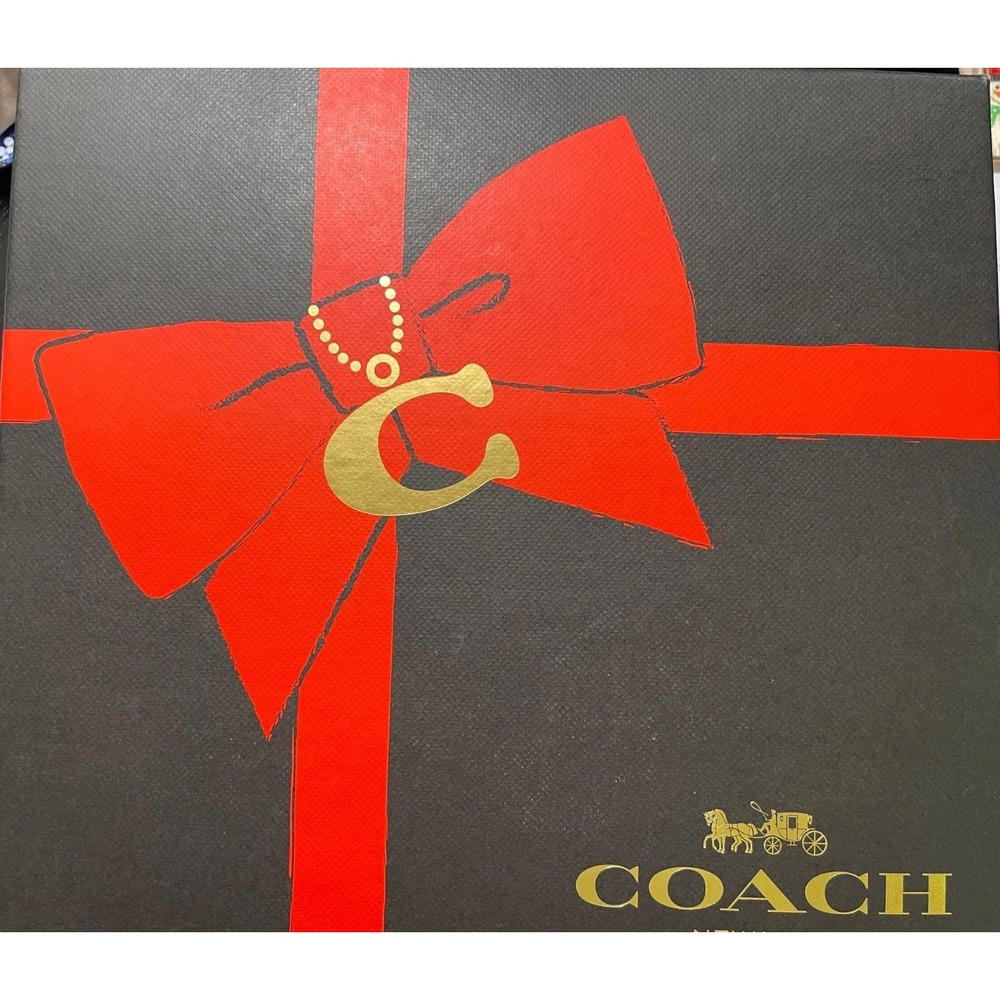 COACH Women's JUMBO SIGNATURE C‎ BEANIE & SCARF 11012410 Chalk MSRP $225 NIB - Picture 4 of 6
